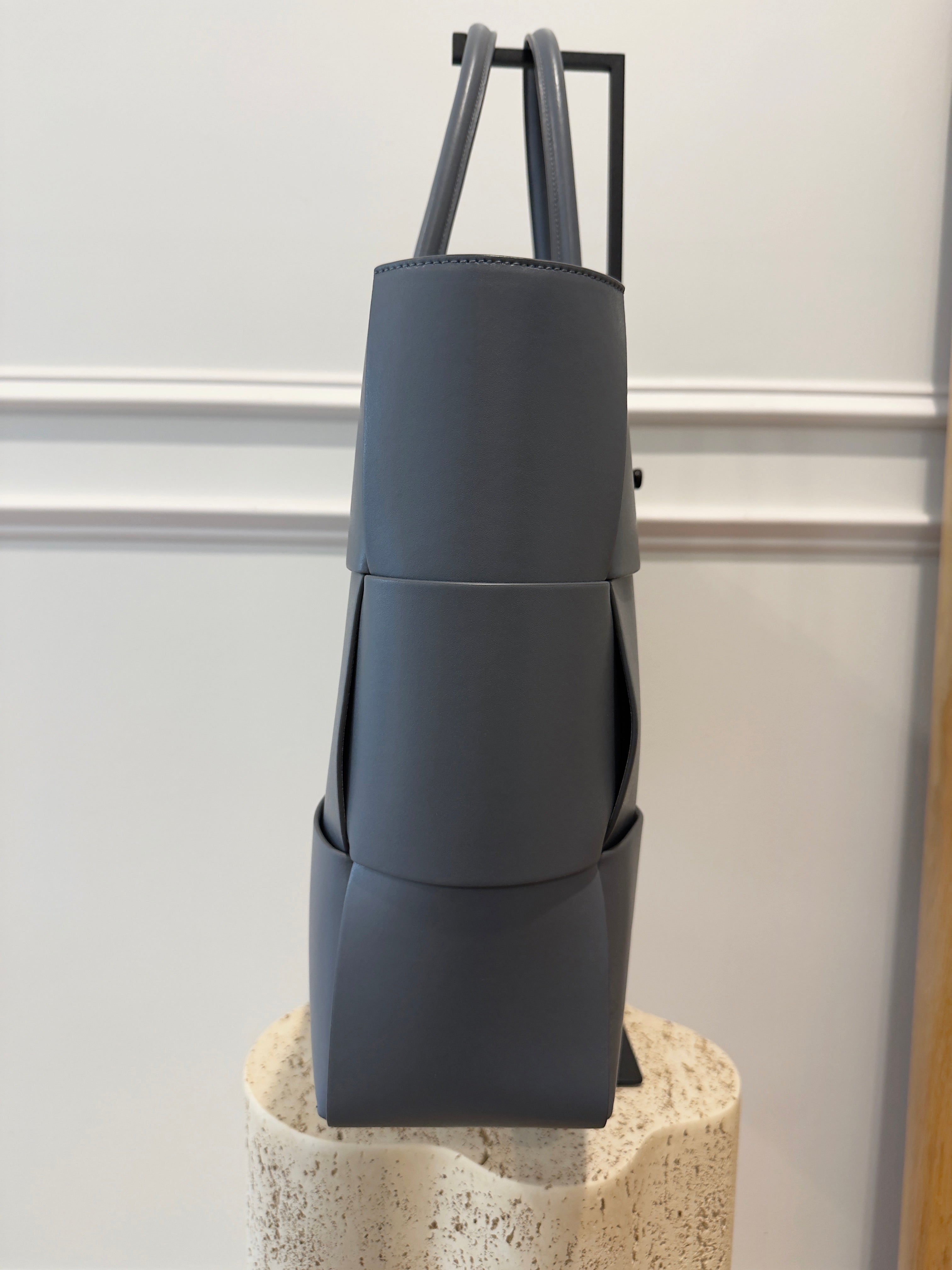 Bottega Veneta Arco Maxi Intrecciato