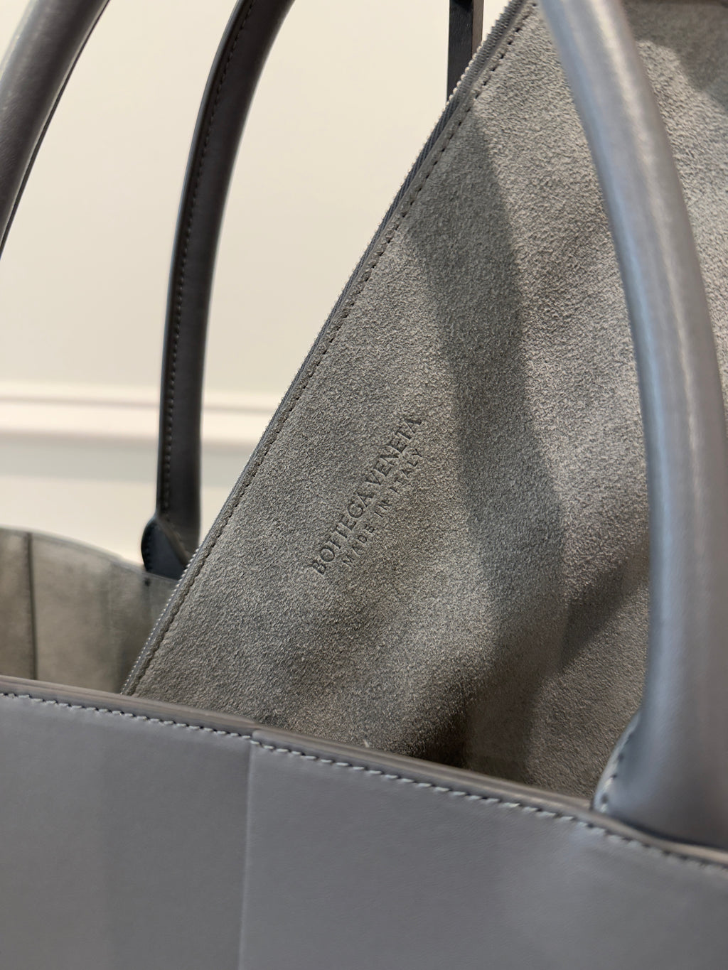 Bottega Veneta Arco Maxi Intrecciato